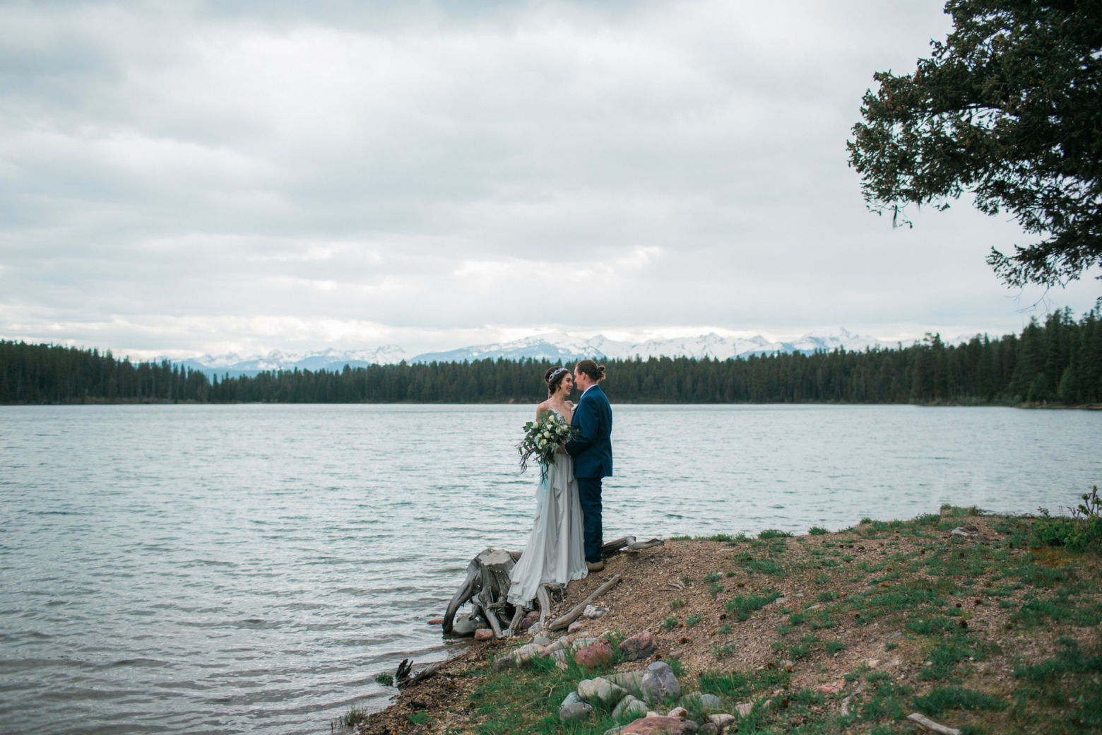 Holland Lake Lodge Montana Wedding